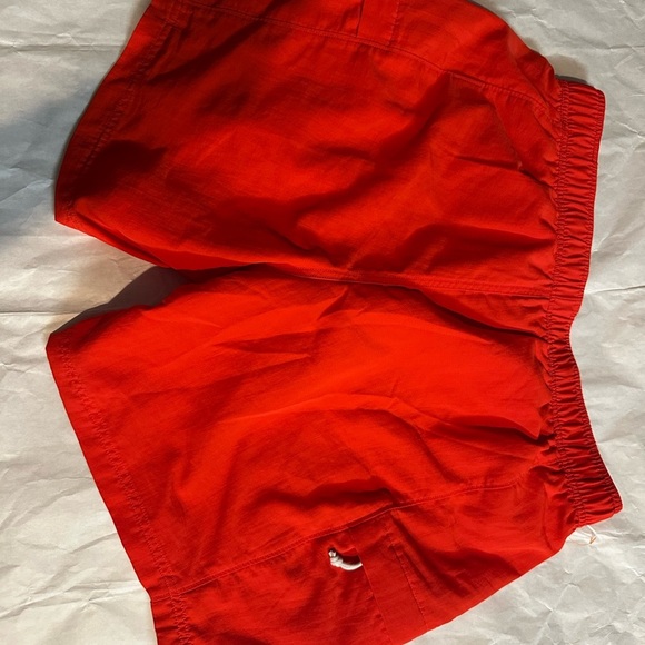 The North Face Men's Bold Red Athletic Shorts - Picture 8 of 9